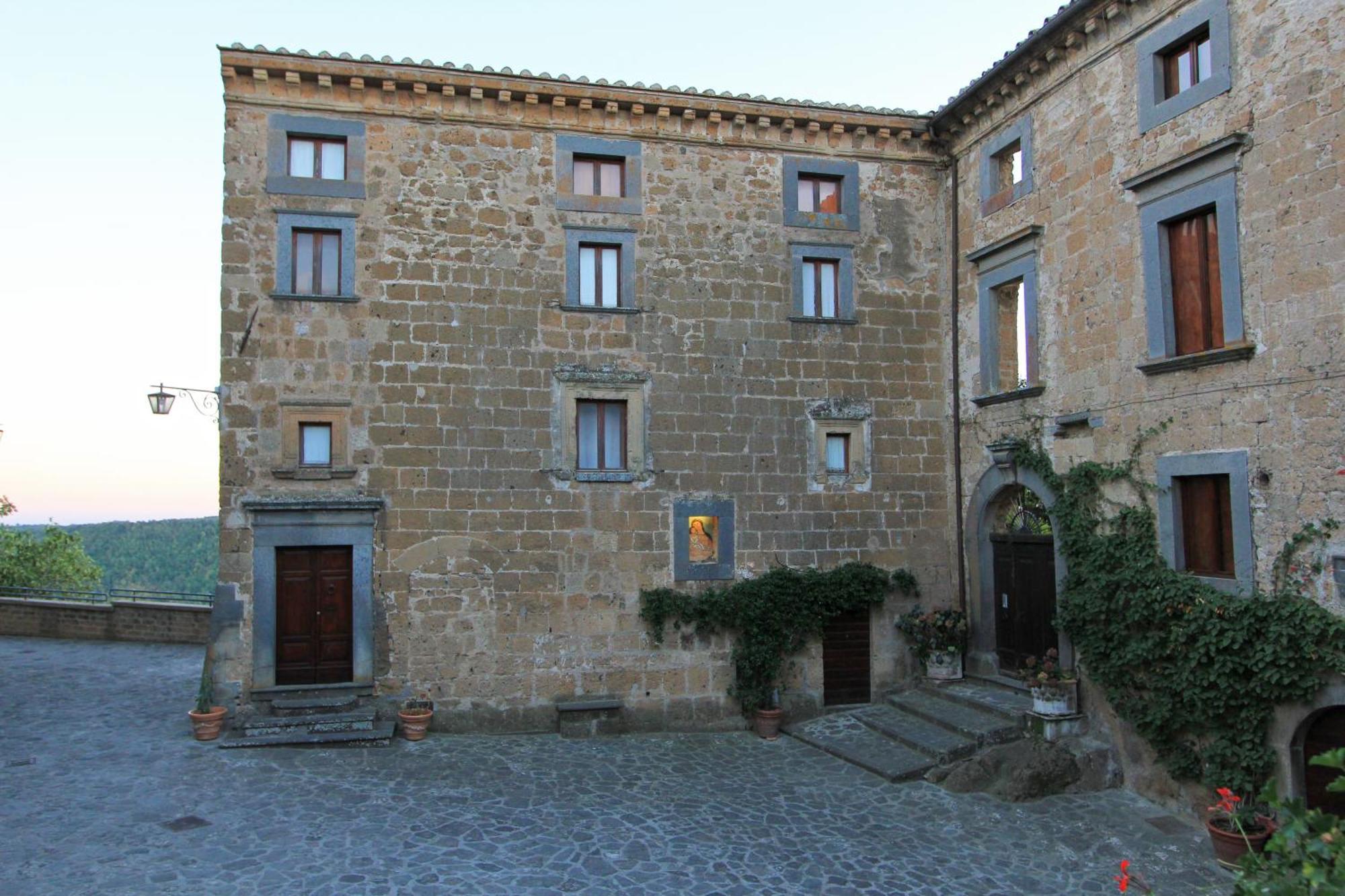 Lubriano La Rocca - Palazzo Pallotti מראה חיצוני תמונה